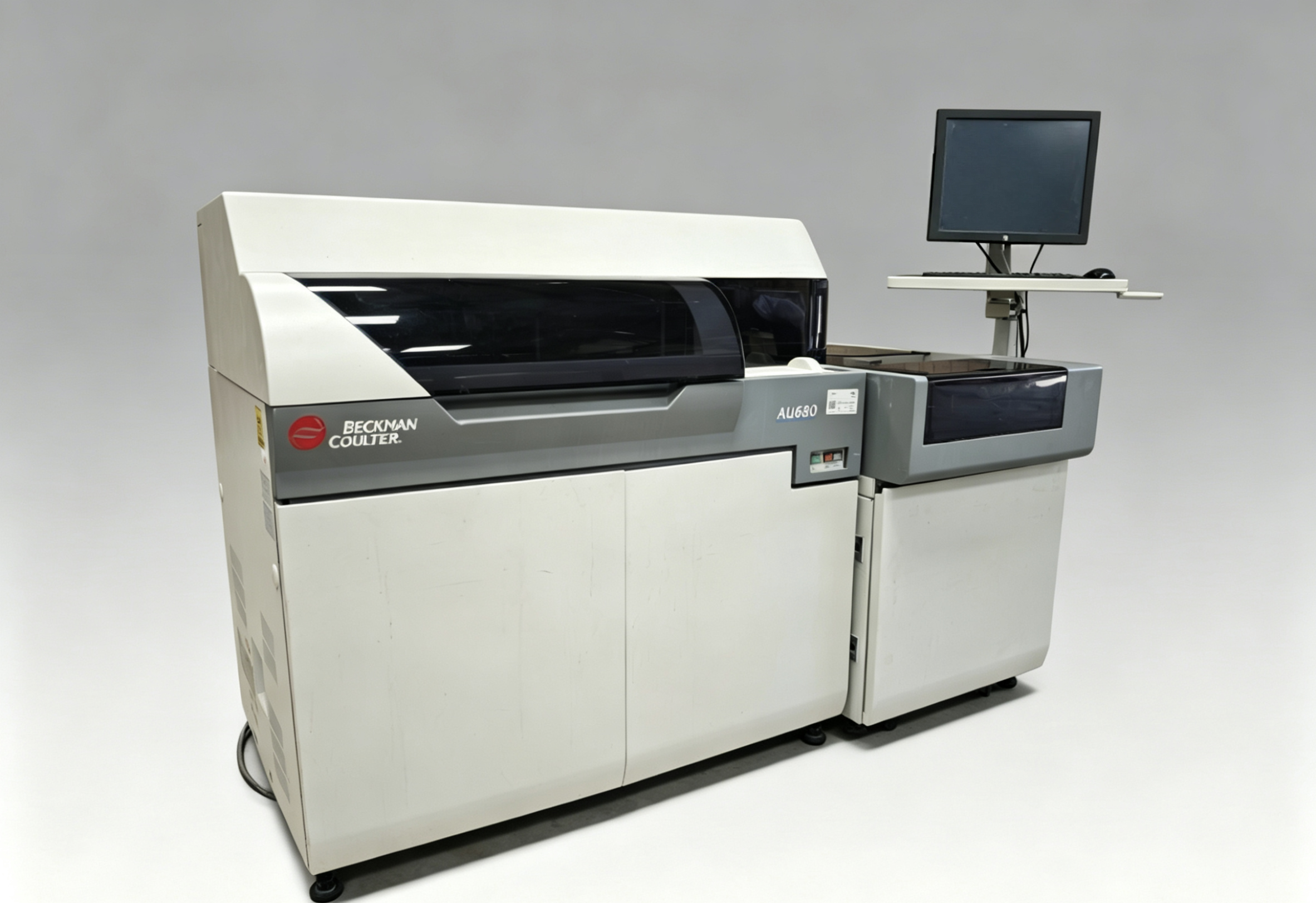 Beckman Coulter AU680 Clinical Chemistry Analyzer